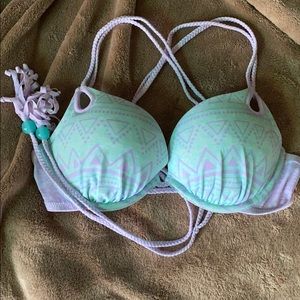 Victoria’s Secret swim top 34a